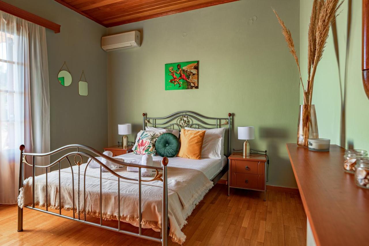 Golden Flower'S Apartment Poros  Exterior photo
