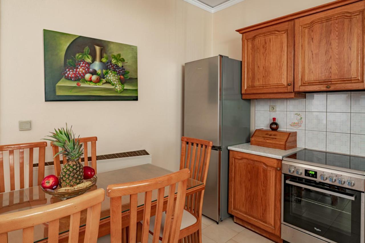 Golden Flower'S Apartment Poros  Exterior photo